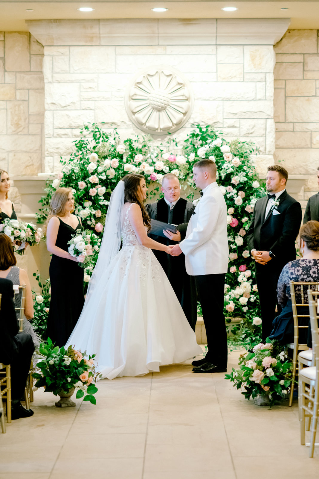 Classic Wedding Planner Dallas | Emily and Andrew at The Olana | Allora & Ivy Event Co.